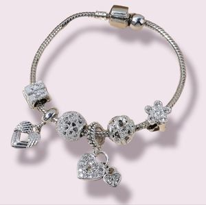 Charm Hearts‎ and Star Bracelet